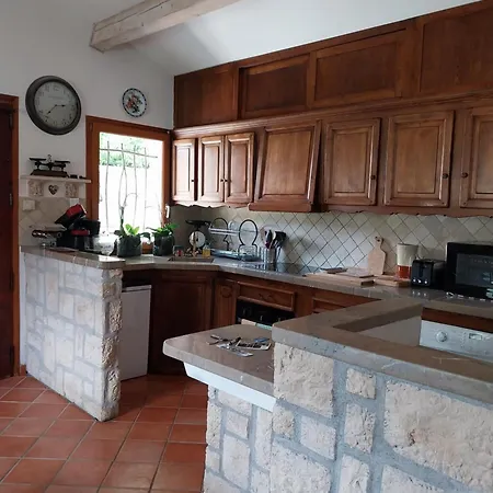 Domyv'loup Entrevaux