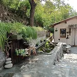 Domyv'loup * Entrevaux