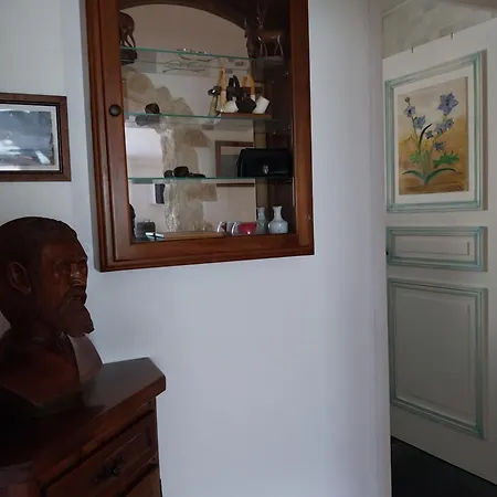 Domyv'loup Villa *